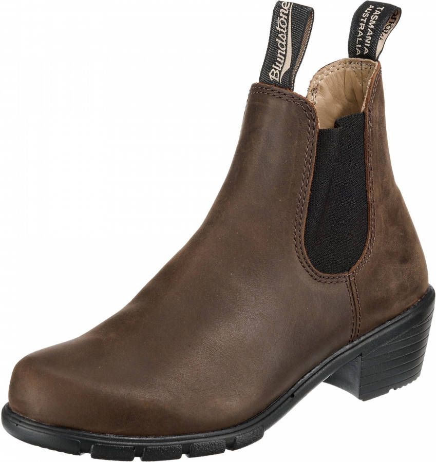 Blundstone Chelsea boots