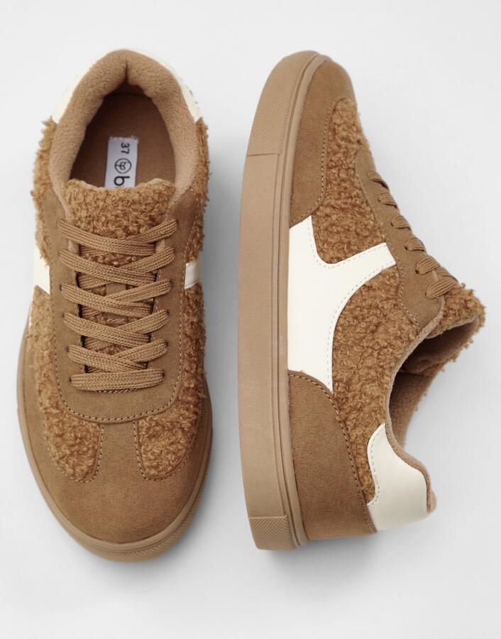 Bonprix Sneakers laag bruin wit - Foto 4