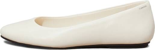 Calvin Klein Ballerina
