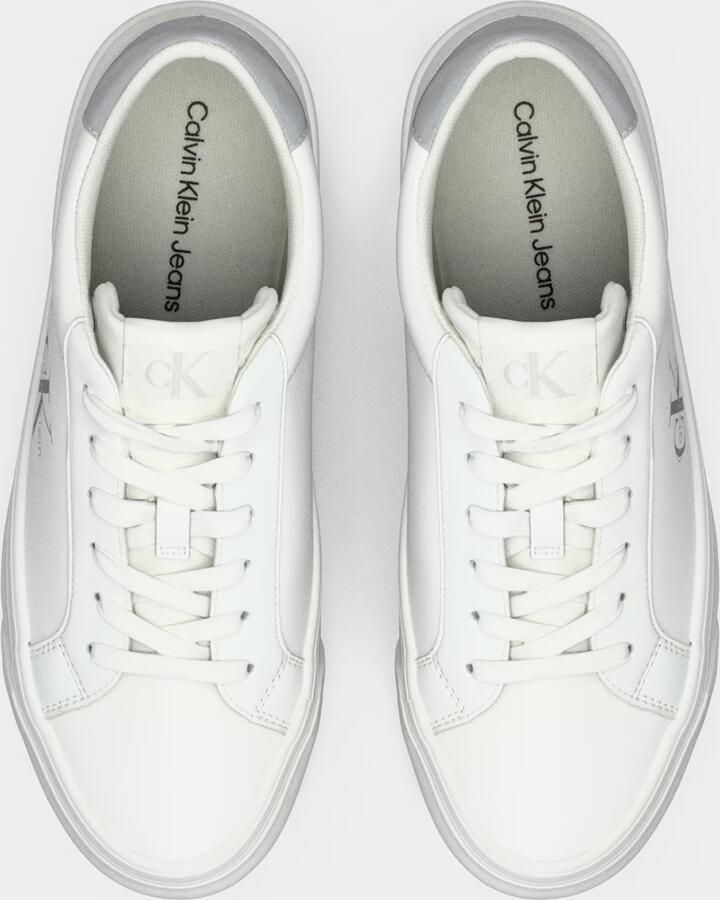 Calvin Klein Jeans Zilveren Leren Sneakers Stijlvol en Comfortabel - Foto 2