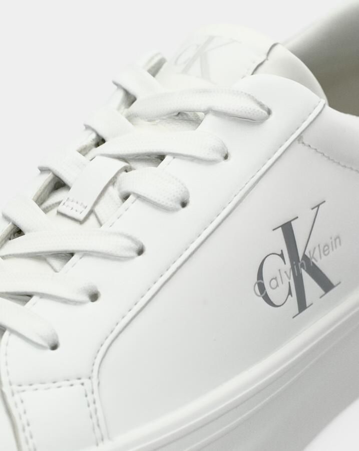 Calvin Klein Jeans Zilveren Leren Sneakers Stijlvol en Comfortabel - Foto 3