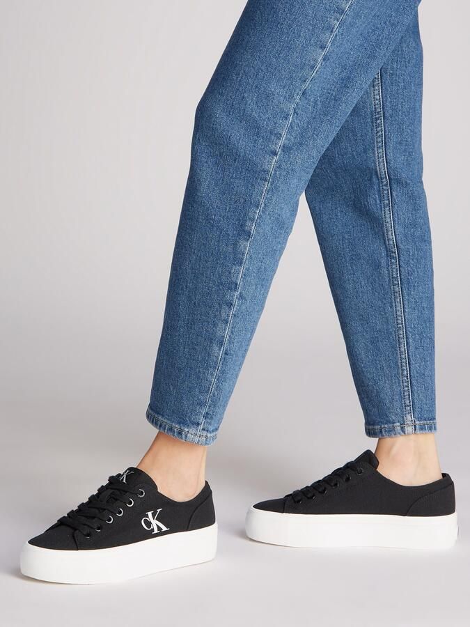 Calvin Klein Plateausneakers VULC FLATFORM LOW CV MG veterschoenen vrijetijdsschoen lage schoen met zijlogo - Foto 10