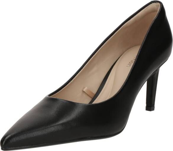 Calvin Klein Pumps