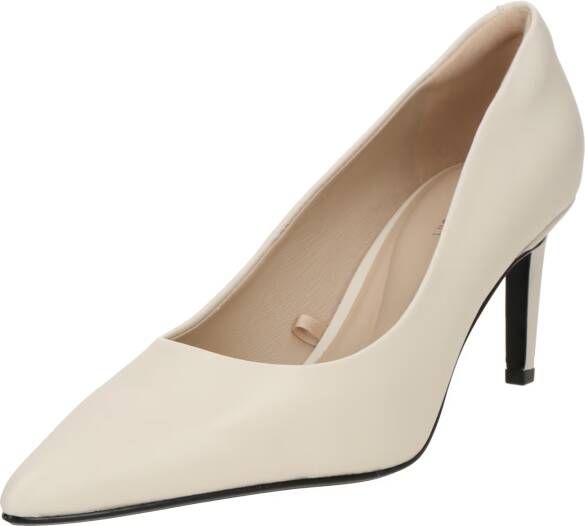 Calvin Klein Pumps