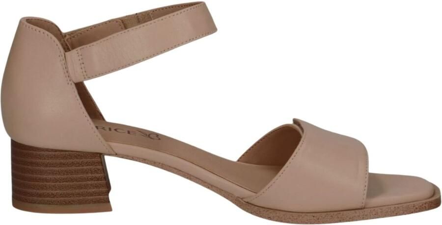 Caprice Dames Sandaaltje 9-28204-44 170 G-breedte