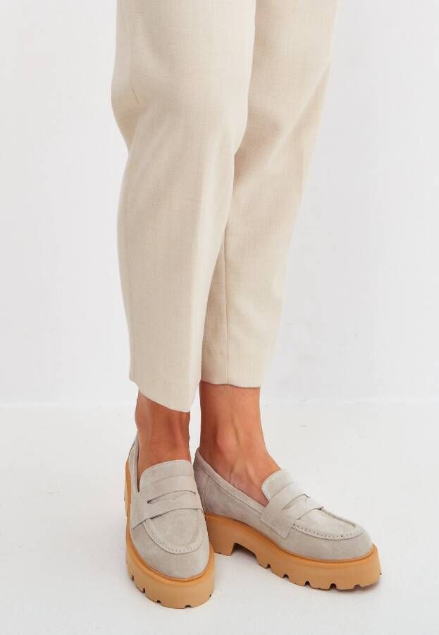 Cesare Gaspari Instap suède loafers Beige Dames