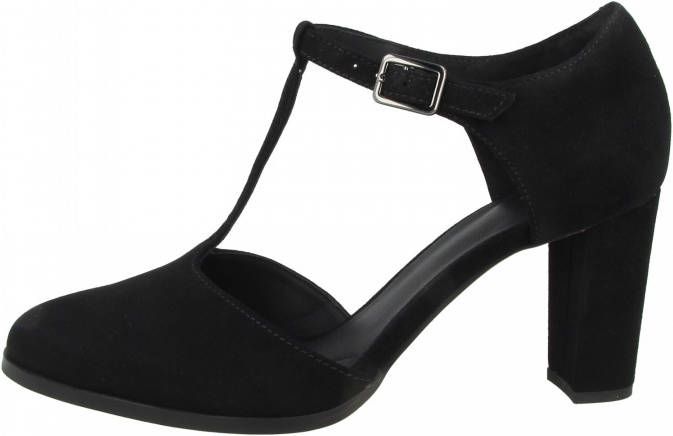 Clarks Pumps