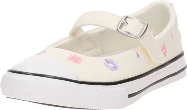 Converse Ballerina's 'CTAS'