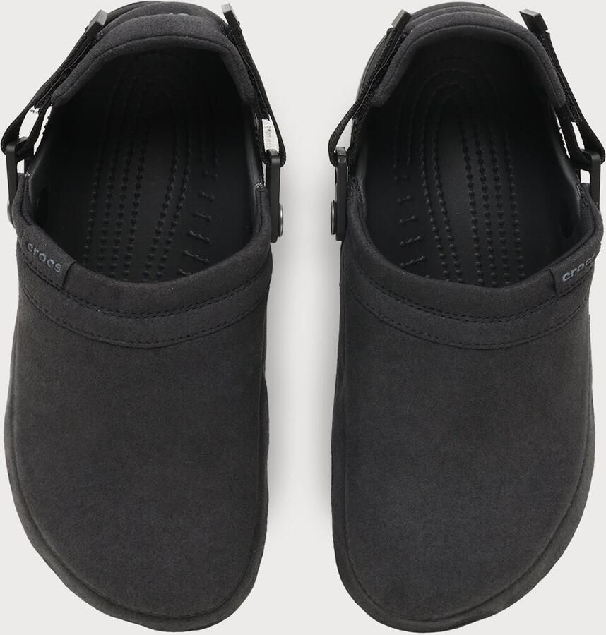 Crocs Classic Crafted Vegan Suede Clog Sandalen maat M10 W12 zwart - Foto 4