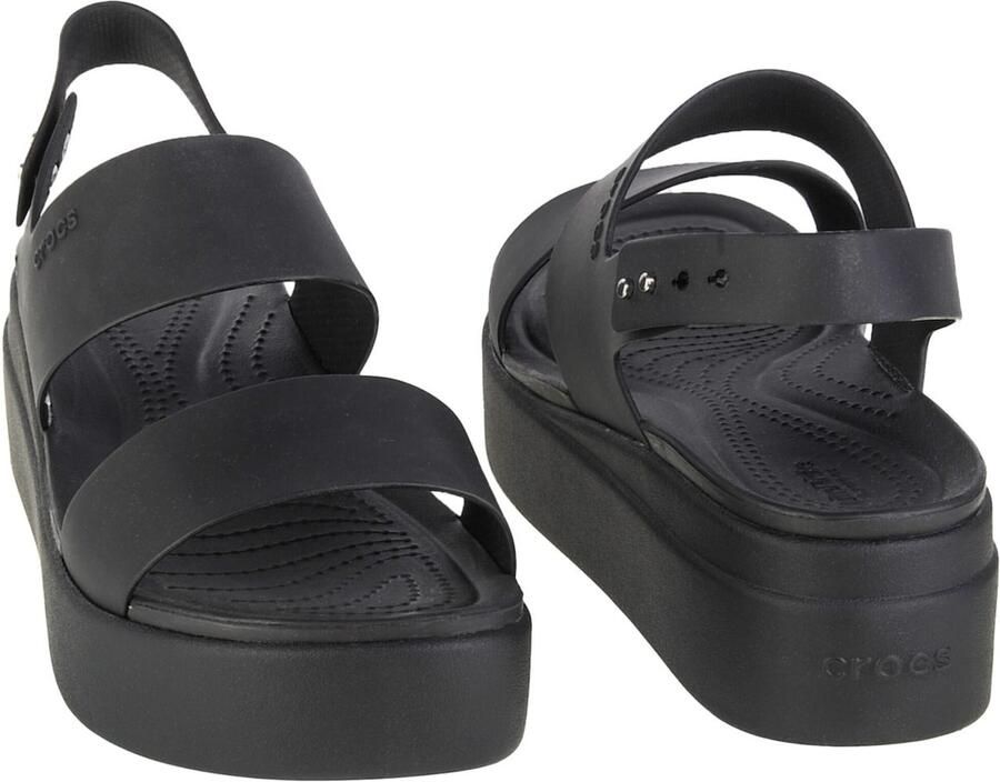 Crocs Sleehaksandaaltjes Brooklyn Low Wedge zomerschoen sandaal sleehak met modieuze plateauzool - Foto 13