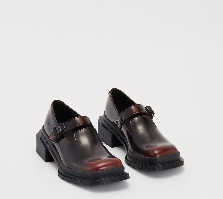 Dr. Martens Instappers 'Maybole' kersrood zwart - Foto 7