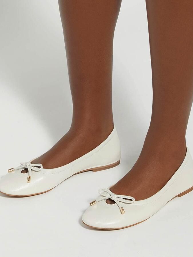 Dune LONDON Ballerina 'Hali' eierschaal - Foto 3