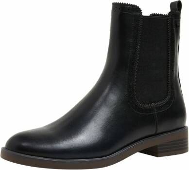 Esprit Chelsea boots