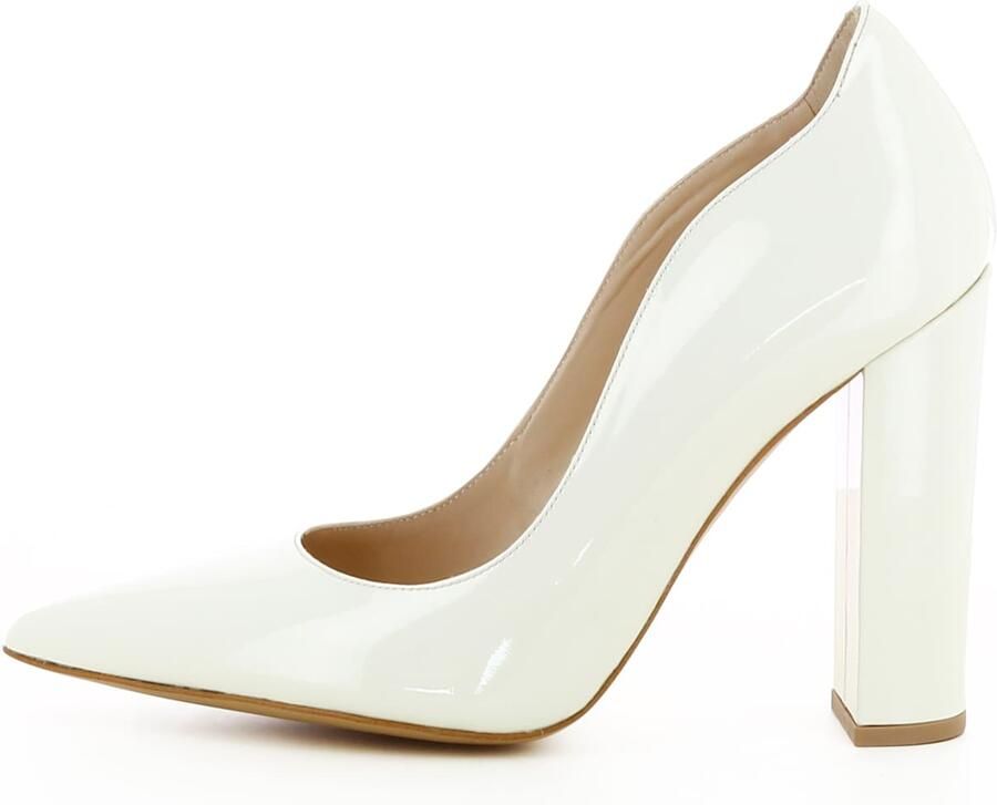 EVITA Pumps 'ALINA' crème