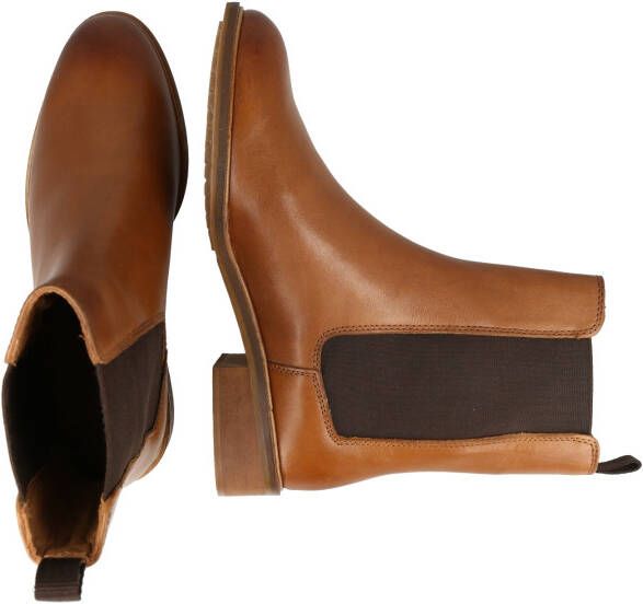 ABOUT YOU Chelsea boots 'Carlotta'