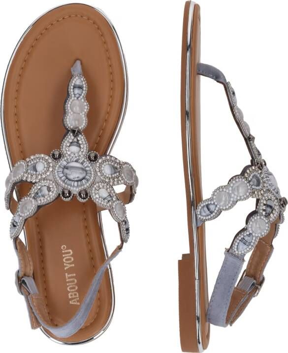 ABOUT YOU Teenslipper 'Nahla'