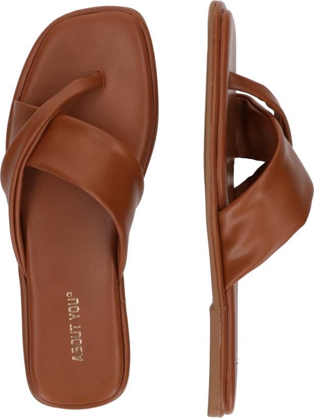 ABOUT YOU Teenslipper 'Nila'