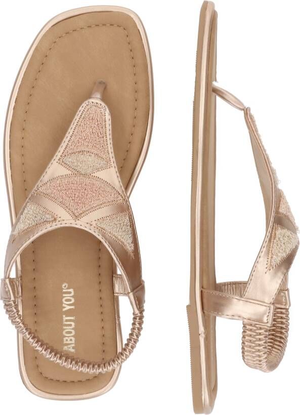 ABOUT YOU Teenslipper 'Nora'