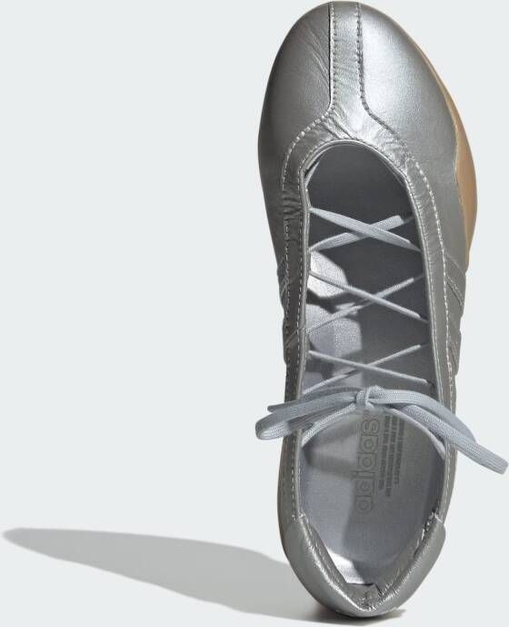 adidas Originals Ballerina met riempjes 'Taekwondo Mei'