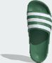 Adidas adilette Slippers en Sandalen Groen Maat: 39 1 3 Synthetisch Foot Locker - Thumbnail 3