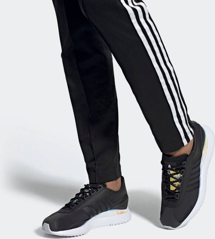 adidas Originals Sneakers laag 'ANDRIGE'