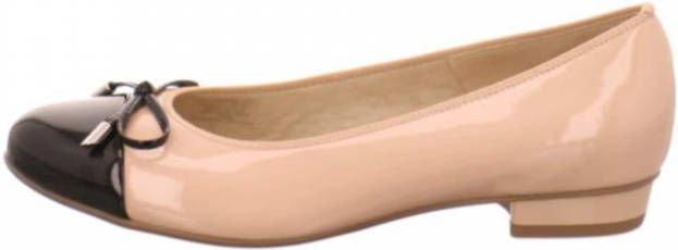 Ara Ballerina