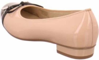 Ara Ballerina