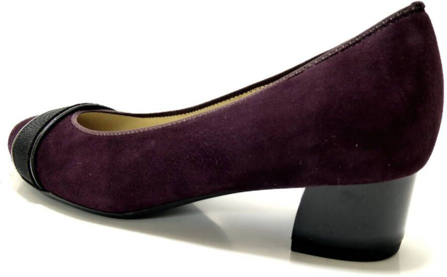 Ara Pumps