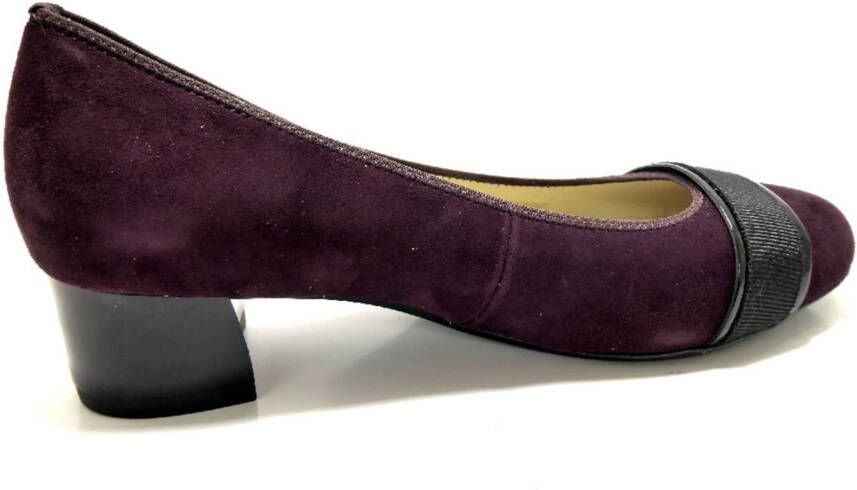 Ara Pumps