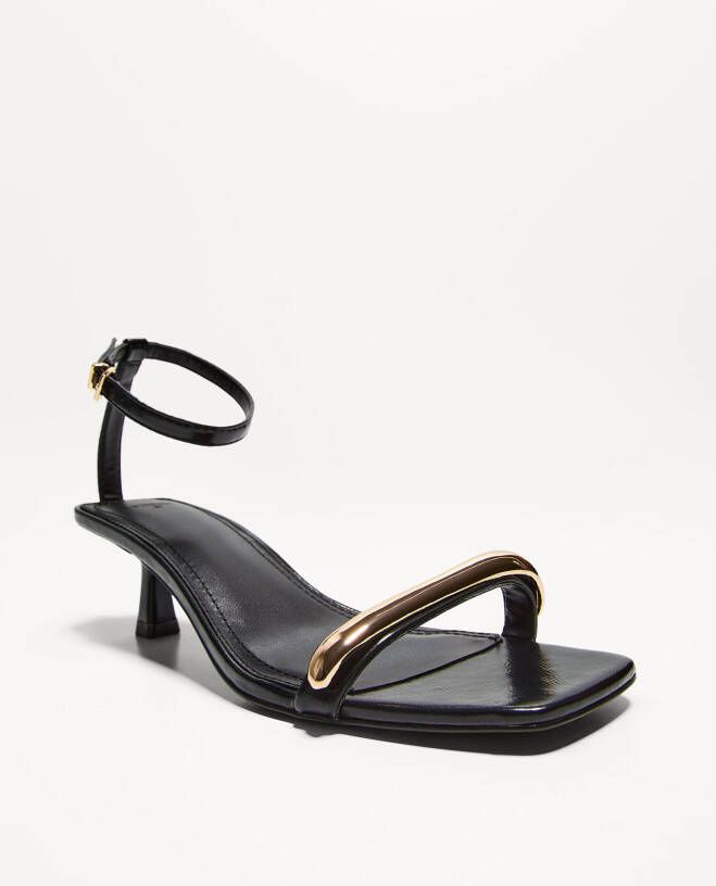 Bershka Sandalen met riem