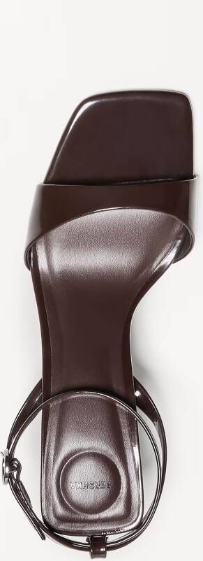 Bershka Sandalen met riem