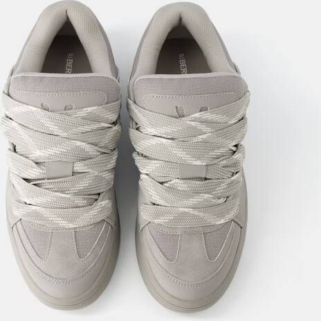 Bershka Sneakers laag