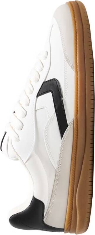 Bershka Sneakers laag