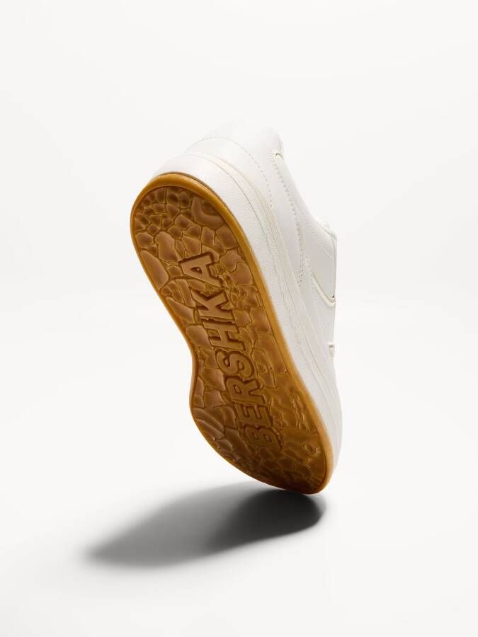 Bershka Sneakers laag