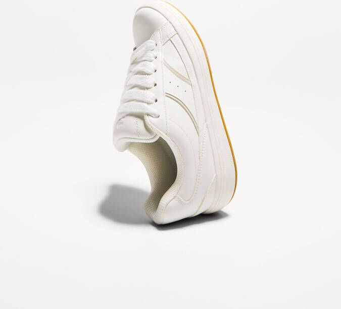 Bershka Sneakers laag
