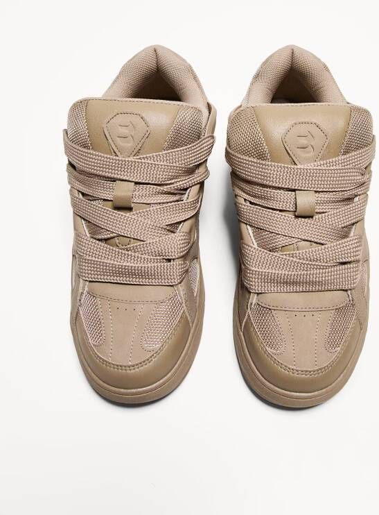 Bershka Sneakers laag