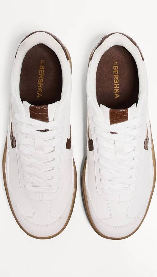 Bershka Sneakers laag