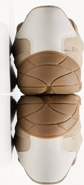 Bershka Sneakers laag 'DEPORTIVO FINO ARENA'