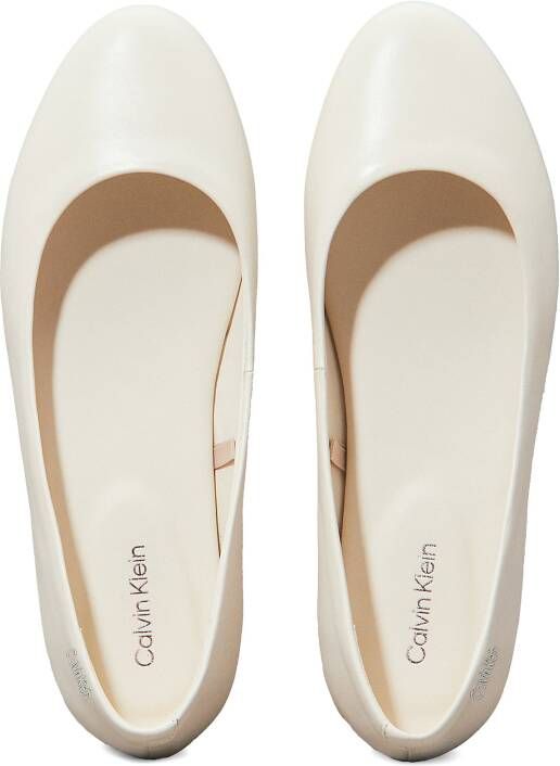 Calvin Klein Ballerina