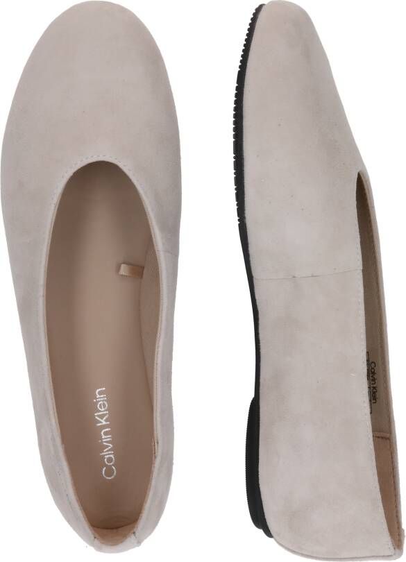 Calvin Klein Ballerina