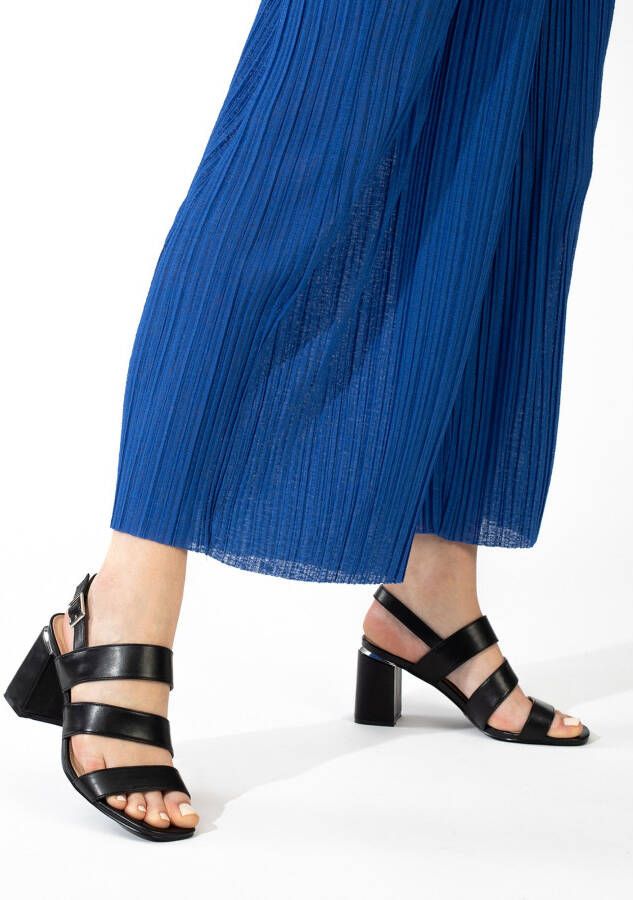 Celena Sandalen met riem 'Charis'