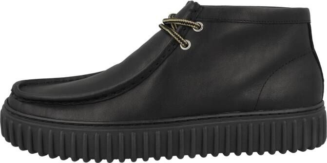 Clarks Chukka Boots 'Torhill Hi'