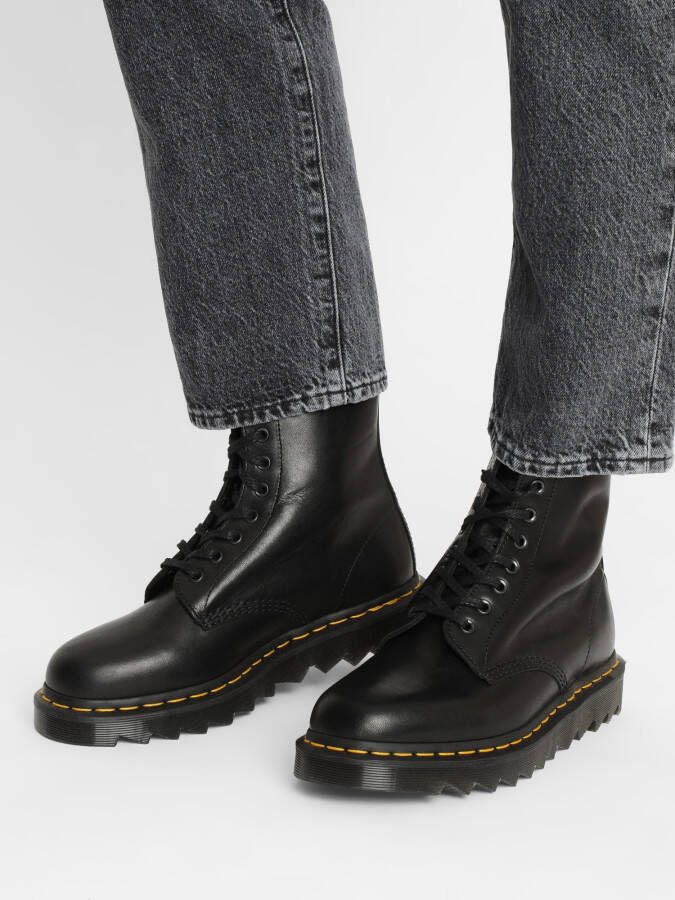 Dr. Martens Veterboots 'Pascal Ziggy'
