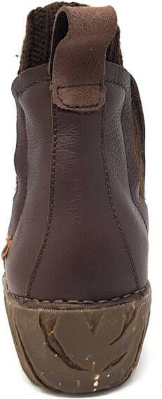 El Naturalista Chelsea boots