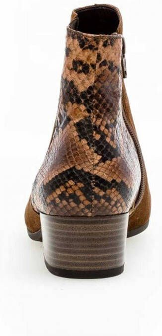 Gabor Chelsea boots