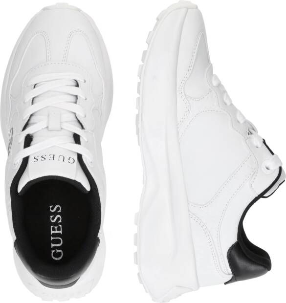 Guess Sneakers laag 'LUCKEI'