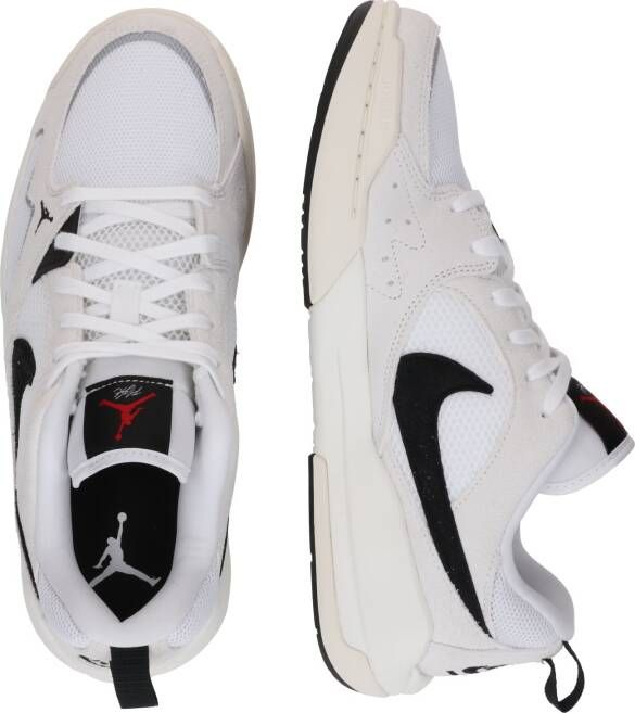 Jordan Sneakers laag 'CMFT Era'