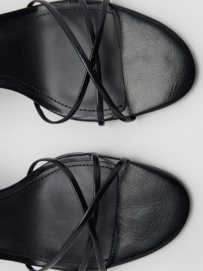 Mango Sandalen met riem 'Zazo'