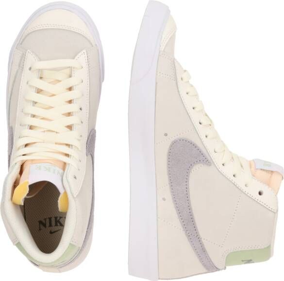 Nike Sportswear Sneakers hoog 'BLAZER MID 77'