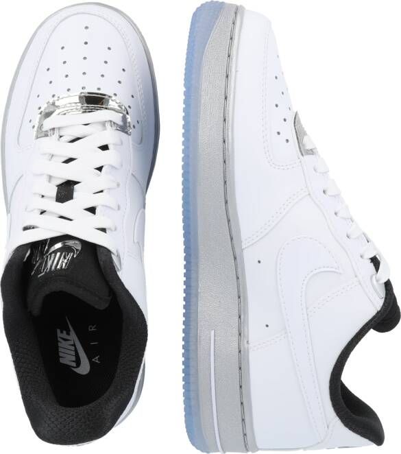 Nike Sportswear Sneakers laag 'AIR FORCE 1 07 SE'